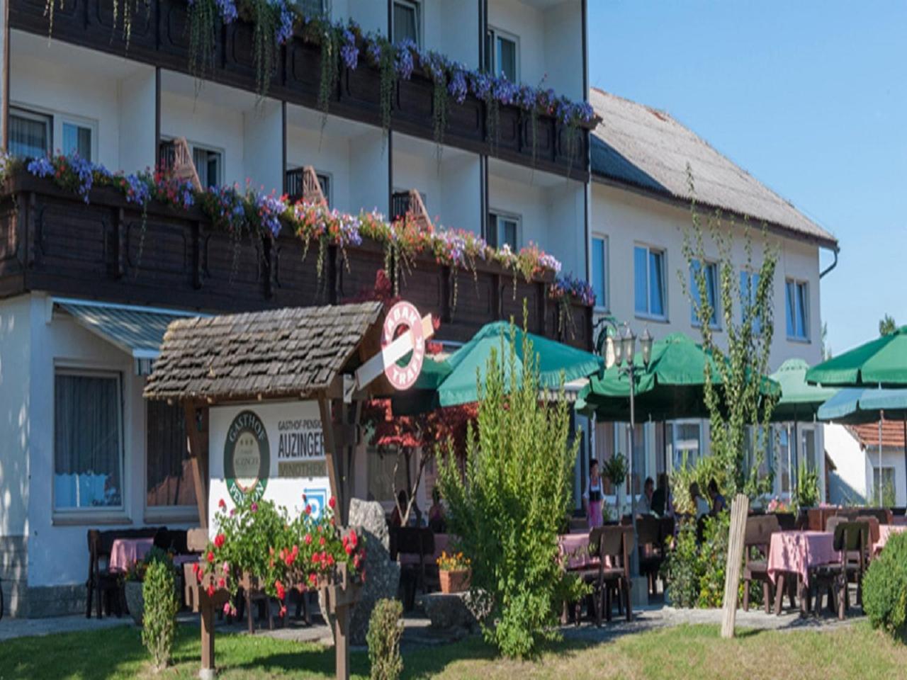 Gasthof Pension Auzinger Meggenhofen Exterior foto